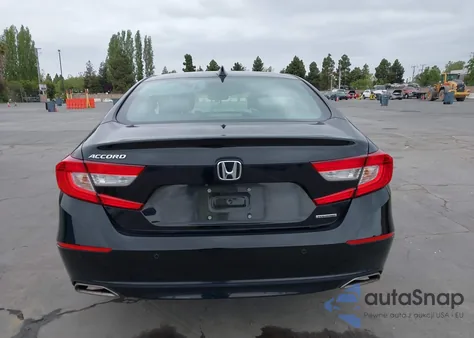 2018 Honda Accord Touring from USA, damaged, VIN 1HGCV1F90JA032874